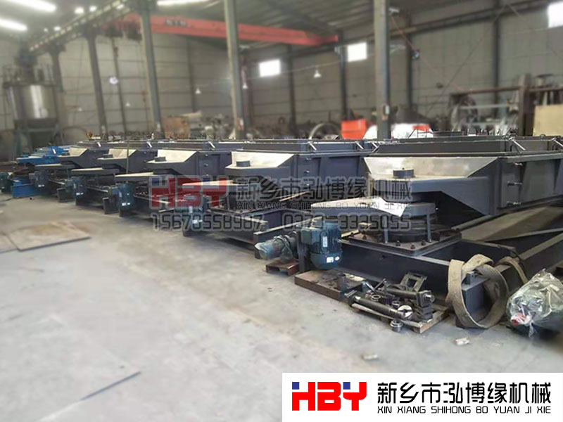 怎樣優化篩子的喂料方式以減少振動劇烈的危害？